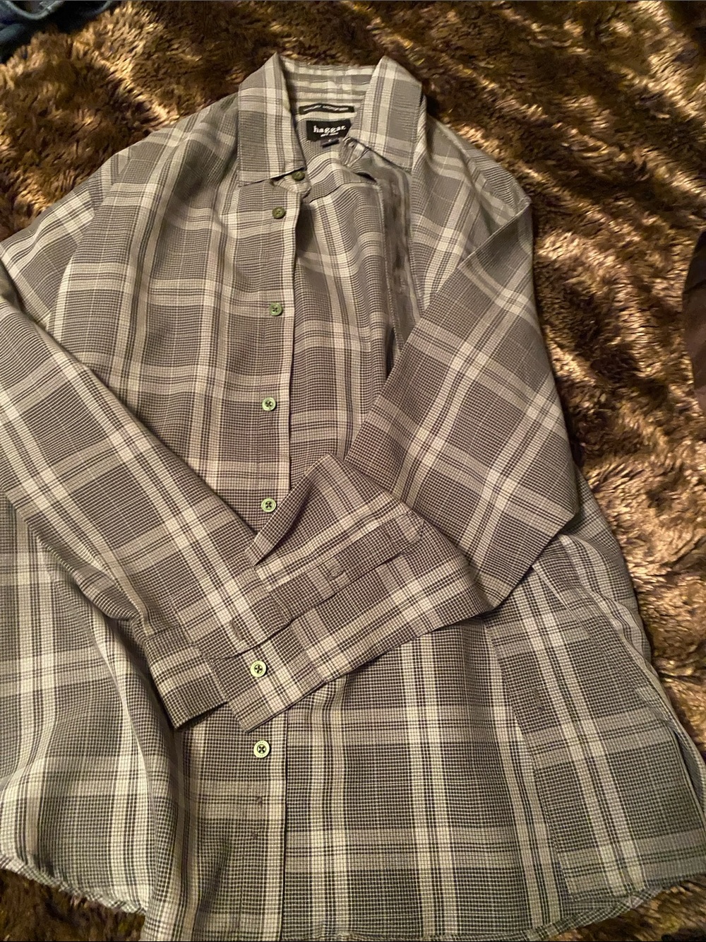 Haggar Men's Green Plaid Long-Sleeve Button-Down Shirt